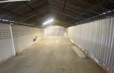 Imagem: O depósito possui 1 Banheiro, 21667m² de Área e 4545m² de