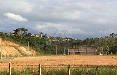 Imagem: O terreno possui 46.000m² de Área, 300m² de Área Privada