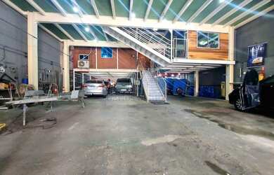 Imagem: O depósito possui 1 Banheiro, 10m² de Área e está localizado