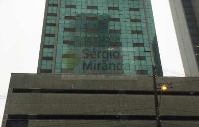 Imagem: A sala comercial possui 1 Banheiro, 1 Vaga na garagem, 28m²