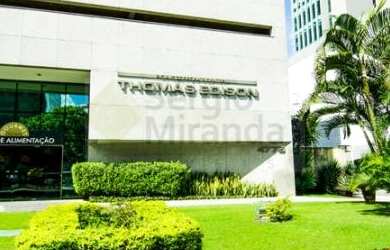 Imagem: A sala comercial possui 1 Banheiro, 1 Vaga na garagem, 57m²