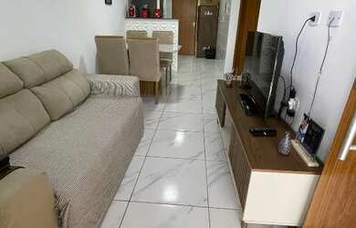 Imagem: A casa possui 2 Dormitórios, 1 Suíte, 1 Banheiro, 1 Vaga na