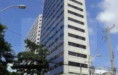 Imagem: O apartamento possui 2 Dormitórios, 1 Suíte, 1 Banheiro, 1