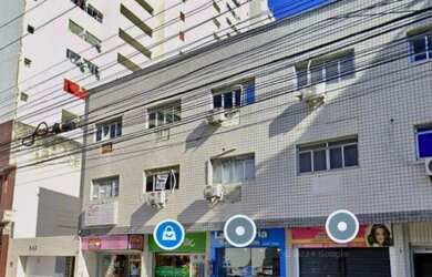 Imagem: A sala comercial possui 1 Banheiro, 10m² de Área, 32m² de