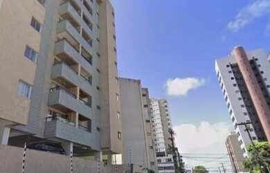 Imagem: O apartamento possui 3 Dormitórios, 1 Suíte, 1 Banheiro, 1