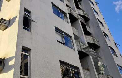 Imagem: O apartamento possui 4 Dormitórios, 1 Suíte, 1 Banheiro, 2