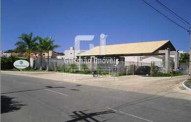 Imagem: A casa em condomínio possui 4 Dormitórios, 4 Suítes, 2 Banheiros