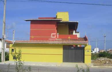 Imagem: A casa em condomínio possui 3 Dormitórios, 1 Suíte, 2 Banheiros