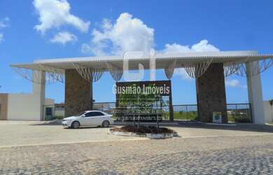 Imagem: O terreno possui 351m² de Área e Imóvel novo e está localizado