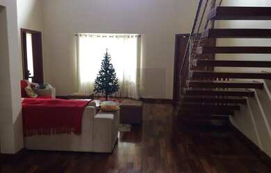 Imagem 3: Casa à Venda em Condomínio Monte Belo