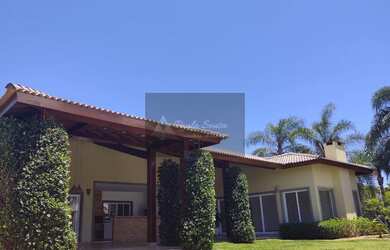 Imagem: A casa em condomínio possui 5 Dormitórios, 5 Suítes, 1 Banheiro