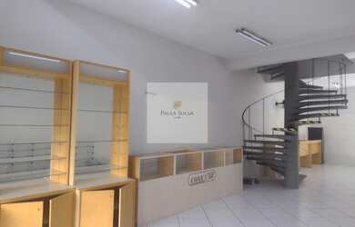 Imagem: O depósito possui 1 Banheiro, 207m² de Área e está localizado