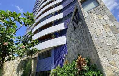 Imagem: O apartamento possui 3 Dormitórios, 1 Suíte, 1 Banheiro, 2