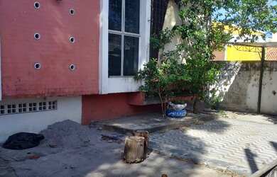 Imagem: A casa possui 3 Dormitórios, 1 Suíte, 2 Banheiros, 2 Vagas