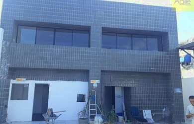 Imagem: A sala comercial possui 5 Banheiros, 12 Vagas na garagem, 450m²