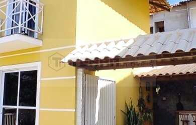 Imagem: A casa em condomínio possui 2 Dormitórios, 1 Suíte, 1 Banheiro