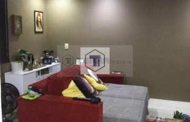 Imagem: O apartamento na cobertura possui 2 Dormitórios, 1 Banheiro