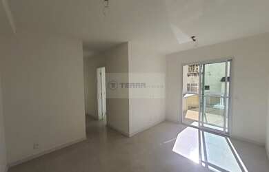 Imagem: O apartamento possui 3 Dormitórios, 1 Suíte, 1 Banheiro, 1