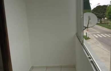 Imagem: O apartamento possui 1 Dormitório, 1 Banheiro, 1 Vaga na garagem