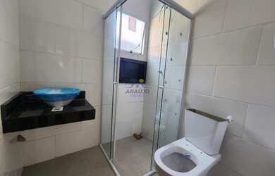 Imagem: O apartamento possui 2 Dormitórios, 1 Suíte, 1 Banheiro, 1