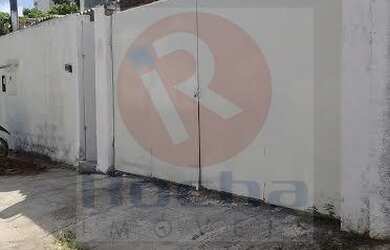 Imagem: O depósito possui 1 Dormitório, 4 Banheiros, 2 Vagas na garagem