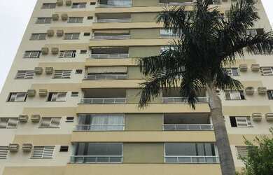 Imagem: O apartamento possui 3 Dormitórios, 3 Suítes, 1 Banheiro