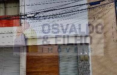 Imagem: A loja possui 3 Dormitórios, 1 Banheiro, 180m² de Área Privada