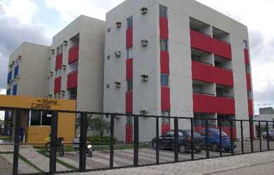 Imagem: O apartamento possui 2 Dormitórios, 1 Suíte, 1 Banheiro, 1