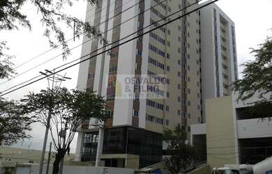 Imagem: O apartamento possui 2 Dormitórios, 1 Suíte, 1 Banheiro, 1