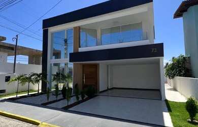 Imagem: A casa em condomínio possui 3 Dormitórios, 2 Suítes, 1 Banheiro