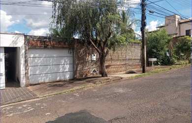 Imagem: A casa em condomínio possui 2 Dormitórios, 1 Banheiro, 10m²