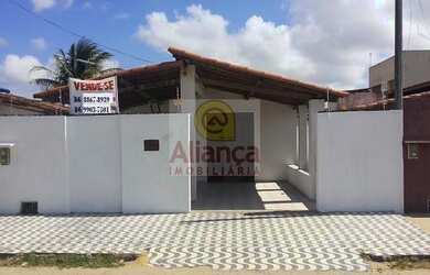 Imagem: A casa possui 2 Dormitórios, 1 Banheiro, 1 Vaga na garagem