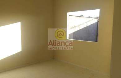 Imagem: A casa possui 2 Dormitórios, 1 Banheiro, 1 Vaga na garagem