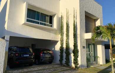 Imagem: A casa possui 4 Dormitórios, 4 Suítes, 1 Banheiro, 4 Vagas