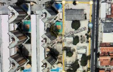 Imagem: O terreno possui 7.426m² de Área e está localizado em Alecrim