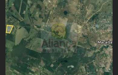 Imagem: O terreno possui 37000m² de Área e está localizado em Centro