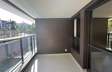 Imagem: O apartamento possui 1 Dormitório, 1 Suíte, 2 Banheiros, 1