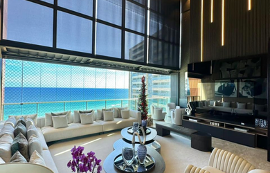 Imagem: O apartamento possui 4 Dormitórios, 4 Suítes, 6 Banheiros