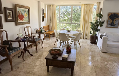 Imagem: O apartamento possui 4 Dormitórios, 2 Suítes, 2 Banheiros