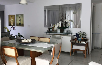 Imagem: O apartamento possui 3 Dormitórios, 3 Suítes, 5 Banheiros