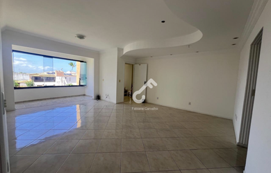 Imagem: O apartamento possui 3 Dormitórios, 3 Suítes, 1 Banheiro