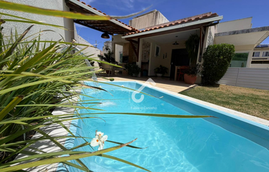 Imagem: A casa em condomínio possui 3 Dormitórios, 1 Suíte, 1 Banheiro