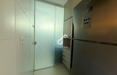 Imagem 10: BURAQUINHO, Lauro de Freitas. Apartamento térreo com 3 quartos sendo...