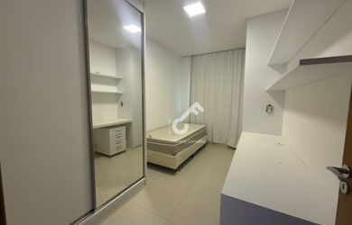 Imagem 14: BURAQUINHO, Lauro de Freitas. Apartamento térreo com 3 quartos sendo...
