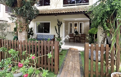 Imagem 2: BURAQUINHO, Lauro de Freitas. Duplex ENERGIA SOLAR são 4 quartos sendo...