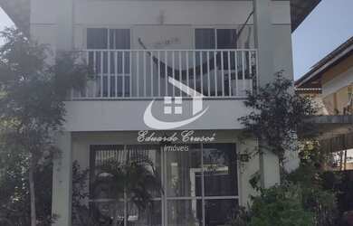 Imagem: A casa possui 4 Dormitórios, 1 Suíte, 3 Banheiros, 169m²