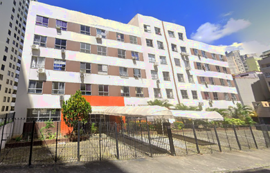 Imagem: O apartamento possui 1 Dormitório, 1 Banheiro, 1 Vaga na garagem