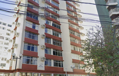 Imagem: O apartamento possui 4 Dormitórios, 2 Suítes, 4 Banheiros