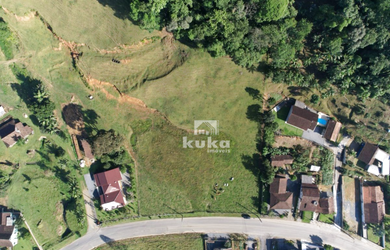 Imagem: O terreno possui 25.000m² de Área e está localizado em Rio