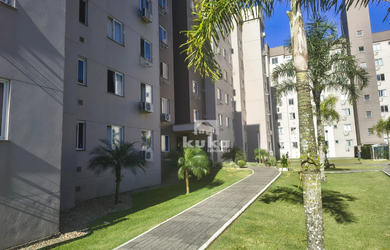 Imagem: O apartamento possui 2 Dormitórios, 1 Banheiro, 1 Vaga na garagem